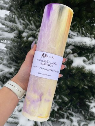 Dnes bych vám ráda představila tuto andělskou svíčku, která poputuje do 6. ročníku benefiční aukce na podporu Hospicu sv....